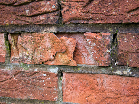 What is Spalling Brick?